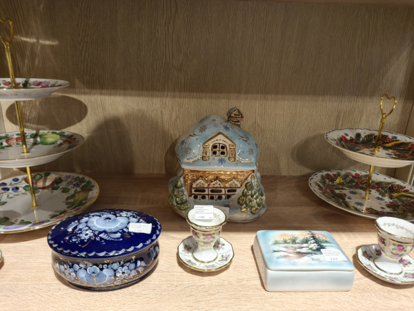 Экскурсия на завод «Объединение Гжель» с мастер-классом по росписи Экскурсия на завод «Объединение Гжель» с мастер-классом по росписи