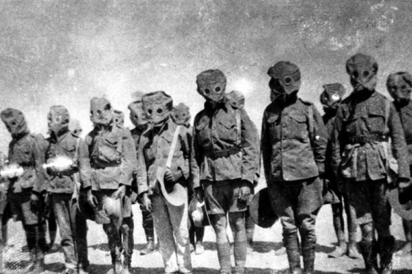 Самая пугающая, непривычная и зловещая униформа в истории Самая пугающая, непривычная и зловещая униформа в истории