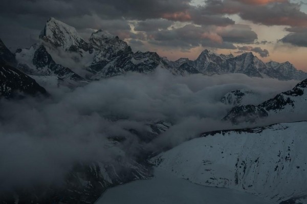 Лучше гор могут быть только горы Лучше гор могут быть только горы