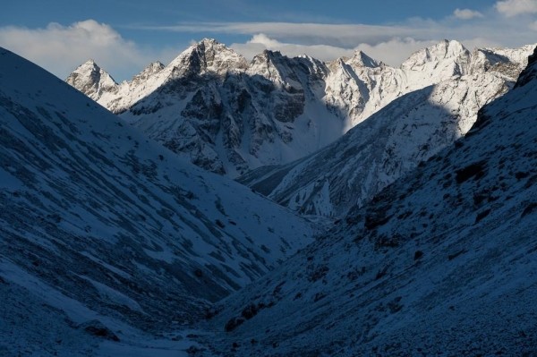 Лучше гор могут быть только горы Лучше гор могут быть только горы