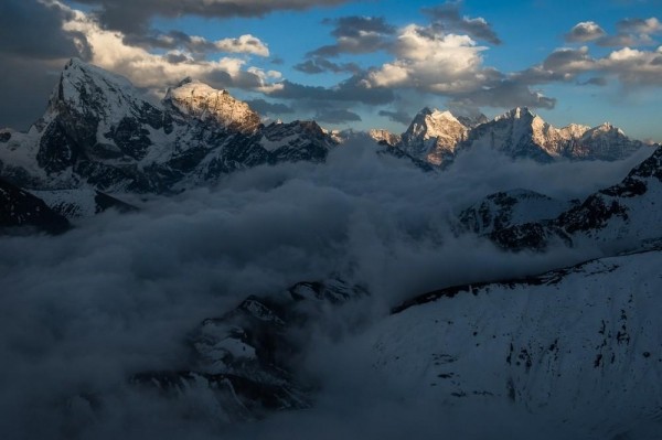 Лучше гор могут быть только горы Лучше гор могут быть только горы
