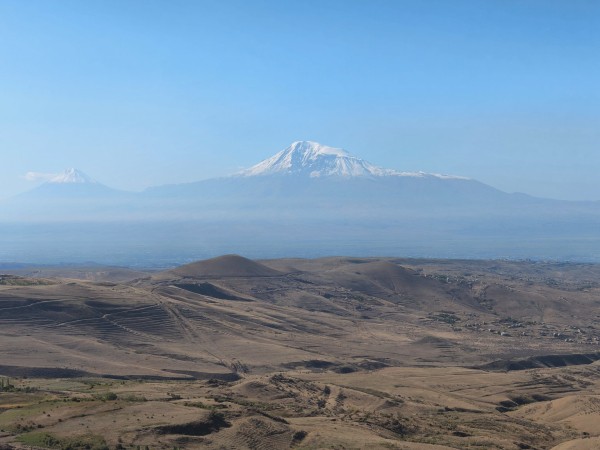 Экскурсия в Гарни и Гегард — лучшее рядом с Ереваном Экскурсия в Гарни и Гегард — лучшее рядом с Ереваном