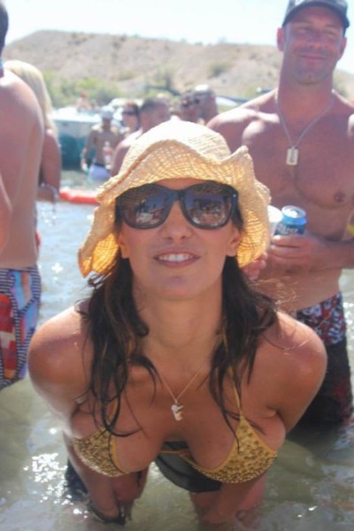 Рай для мужчин - озеро Хавасу (31фото) Рай для мужчин - озеро Хавасу (31фото)