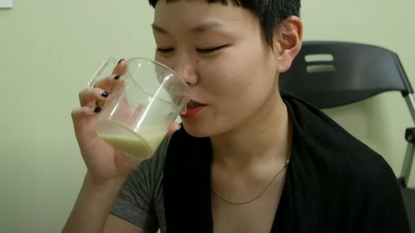 Корейское вино, которое делается из детских фекалий Корейское вино, которое делается из детских фекалий