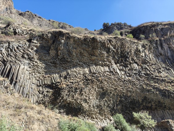 Экскурсия в Гарни и Гегард — лучшее рядом с Ереваном Экскурсия в Гарни и Гегард — лучшее рядом с Ереваном