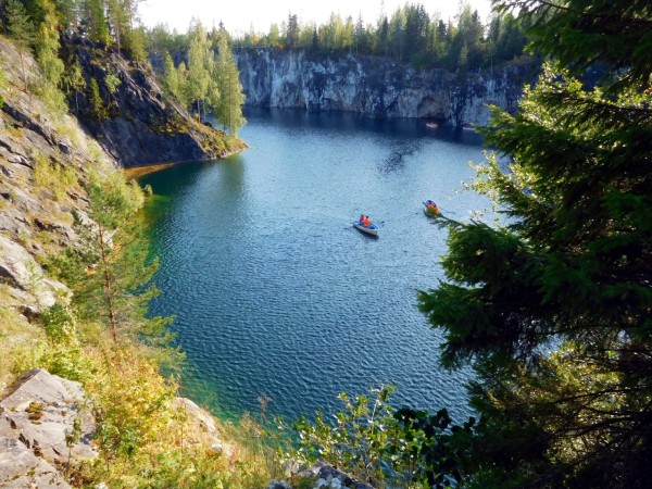 В горный парк Рускеала на поезде «Рускеальский экспресс» В горный парк Рускеала на поезде «Рускеальский экспресс»