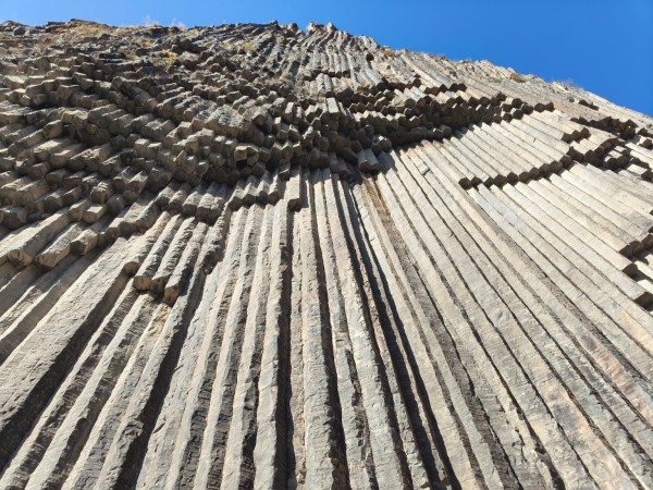 Экскурсия в Гарни и Гегард — лучшее рядом с Ереваном Экскурсия в Гарни и Гегард — лучшее рядом с Ереваном