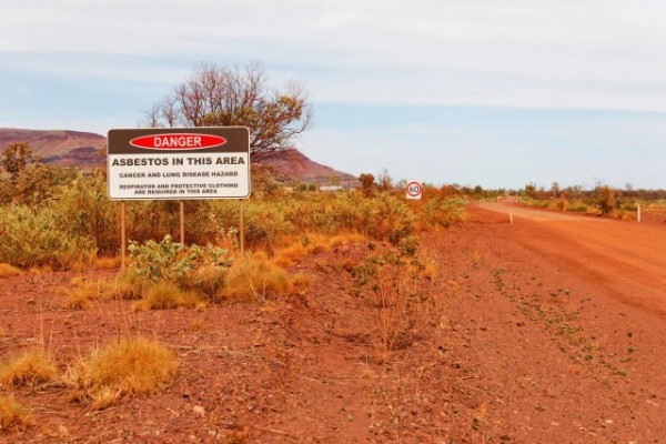 "Австралийский Чернобыль": город, который был удален с карт и где простое дыхание могло вас убить "Австралийский Чернобыль": город, который был удален с карт и где простое дыхание могло вас убить
