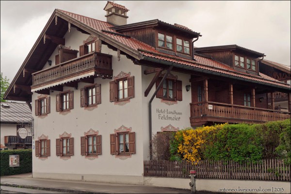 Как выглядит расписная альпийская деревушка Как выглядит расписная альпийская деревушка