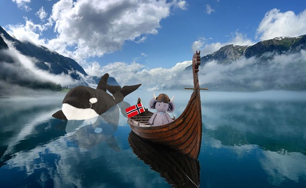 Потерянный плюшевый слоник путешествует по миру Потерянный плюшевый слоник путешествует по миру