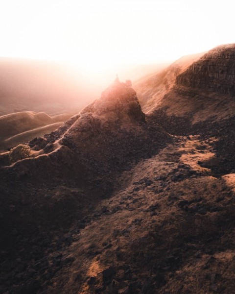 Замечательные приключенческие пейзажи Люка Джексона-Кларка Замечательные приключенческие пейзажи Люка Джексона-Кларка