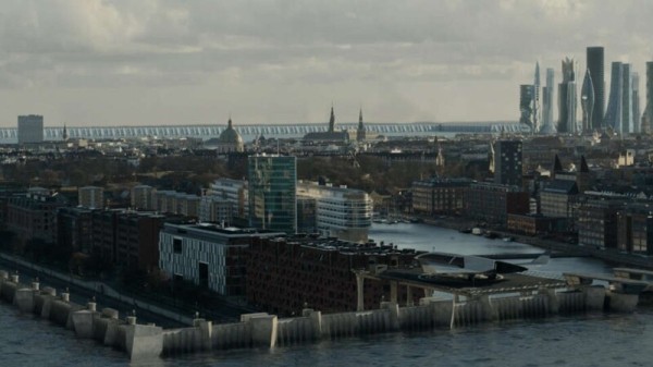 Жаль, что не слетать: 15 самых невероятных фантастических городов из фильмов Жаль, что не слетать: 15 самых невероятных фантастических городов из фильмов