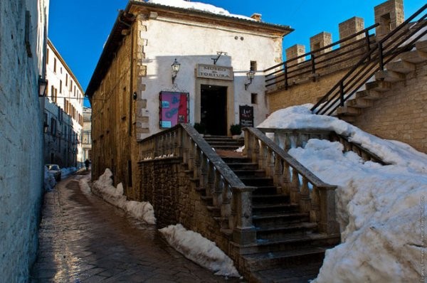 Сан-Марино — одно из самых маленьких государств в мире (24 фото) Сан-Марино — одно из самых маленьких государств в мире (24 фото)