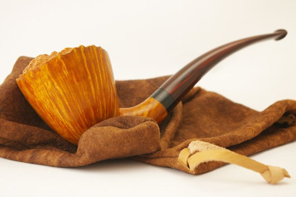 Уникальные формы курительных трубок (7 фото) Уникальные формы курительных трубок (7 фото)