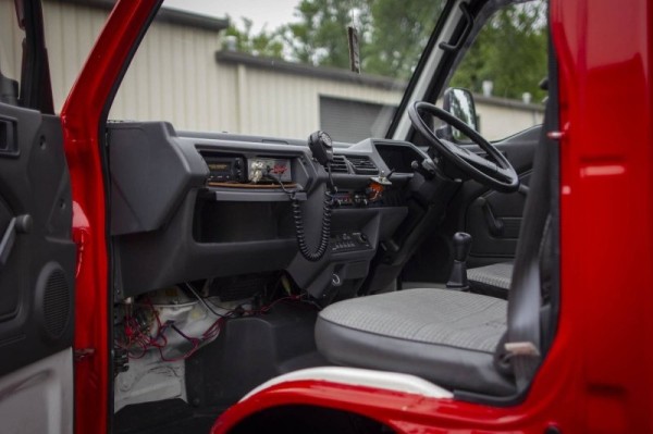 Маленький пожарный грузовик Honda Acty 1995 года Маленький пожарный грузовик Honda Acty 1995 года