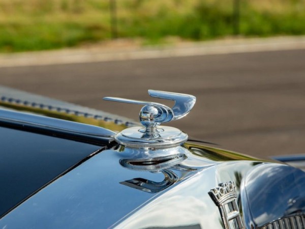 Единственный сохранившийся довоенный родстер Horch 855 1939 года Единственный сохранившийся довоенный родстер Horch 855 1939 года