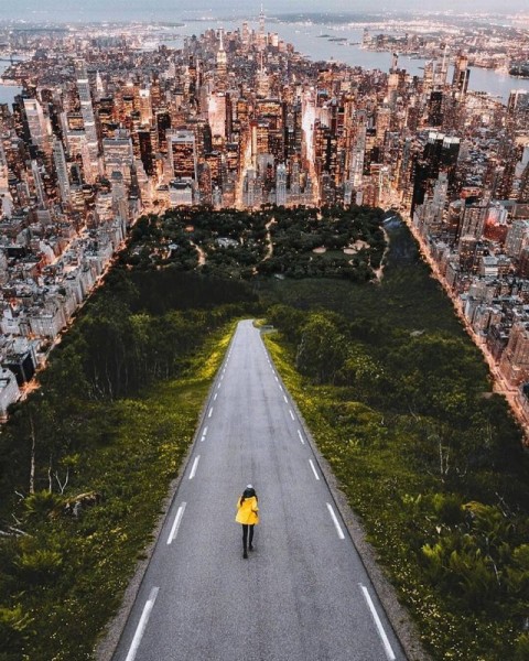 Удивительные фотоманипуляции Мануэля Беррио Удивительные фотоманипуляции Мануэля Беррио