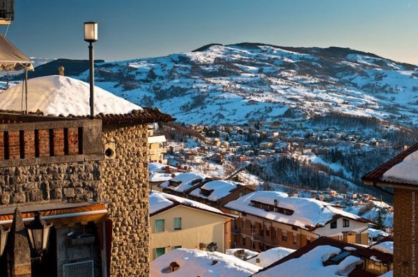 Сан-Марино — одно из самых маленьких государств в мире (24 фото) Сан-Марино — одно из самых маленьких государств в мире (24 фото)