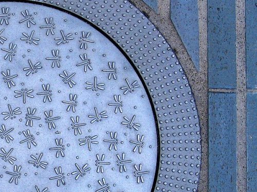 Японские канализационные люки (28 фото) Японские канализационные люки (28 фото)