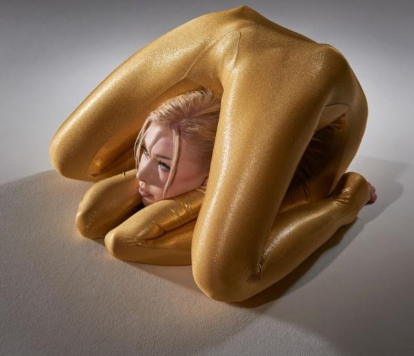 Юля Гюнтель снялась для календаря 2015 (11 фото) Юля Гюнтель снялась для календаря 2015 (11 фото)