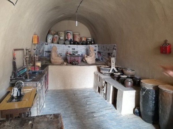 Яодун: Китайские пещерные дома (11 фото)