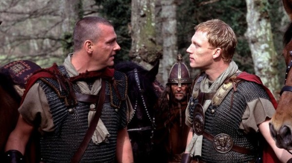 Почему католические священники не носят бороду в отличие от православных