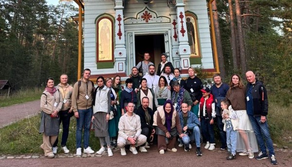 «Турсливки» организовали круиз для турбизнеса по Ладожскому озеру «Турсливки» организовали круиз для турбизнеса по Ладожскому озеру