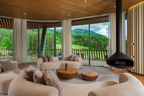 «Алтайские каникулы»: осеннее предложение для туристов с детьми на курорте «Манжерок» «Алтайские каникулы»: осеннее предложение для туристов с детьми на курорте «Манжерок»