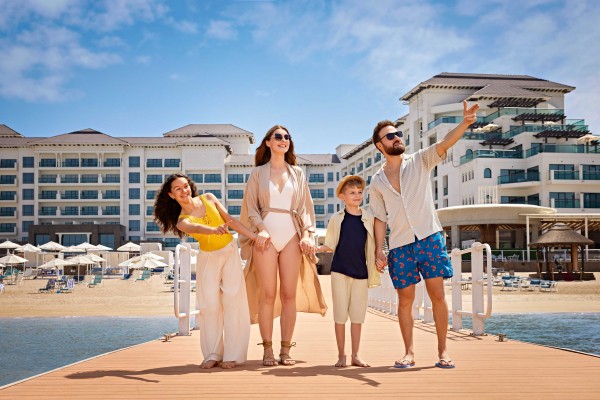 Новый год в Taj Exotica в Дубае — дети бесплатно, премиум для всех Новый год в Taj Exotica в Дубае — дети бесплатно, премиум для всех