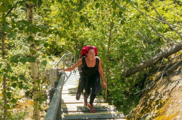 Как многодетная мать Оксана Лыткина шла по Большой Уральской тропе Как многодетная мать Оксана Лыткина шла по Большой Уральской тропе