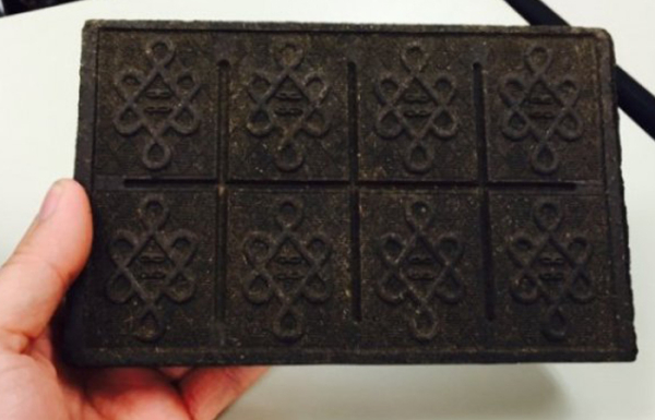 Что такое плиточный чай, и почему он был популярен в СССР Что такое плиточный чай, и почему он был популярен в СССР