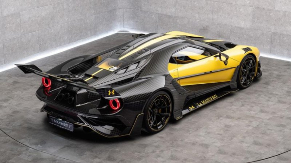 Ателье Mansory и марка спортивной одежды создали экстремальный Ford GT Ателье Mansory и марка спортивной одежды создали экстремальный Ford GT