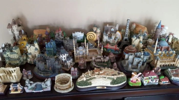 18 коллекционеров, демонстрирующих свои уникальные сокровища 18 коллекционеров, демонстрирующих свои уникальные сокровища