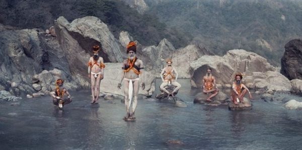 Любопытные фотографии племён, которые живут в изоляции Любопытные фотографии племён, которые живут в изоляции