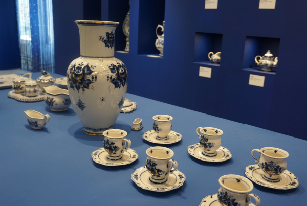 Экскурсия на завод «Объединение Гжель» с мастер-классом по росписи Экскурсия на завод «Объединение Гжель» с мастер-классом по росписи