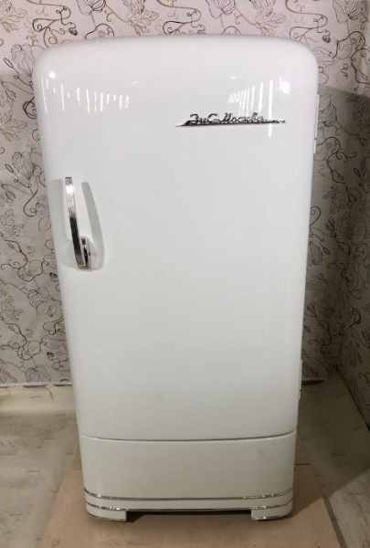 Эволюция холодильников: от «ледников» в подземельях до современных устройств Эволюция холодильников: от «ледников» в подземельях до современных устройств