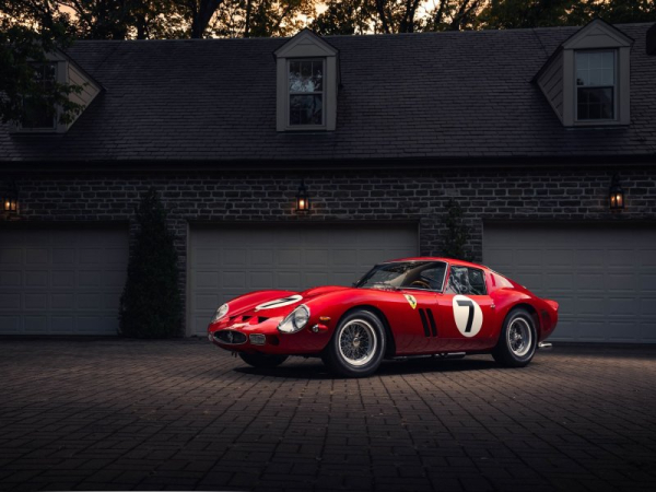 Ferrari 250 GTO 1962 года выпуска был продан за 51,7 миллиона долларов Ferrari 250 GTO 1962 года выпуска был продан за 51,7 миллиона долларов