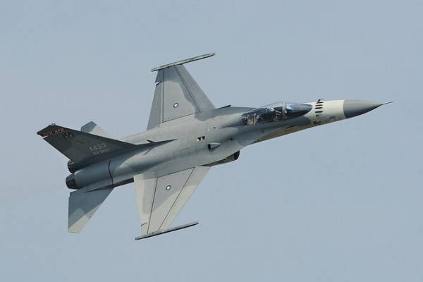 10 самолетов, изготовленных в неожиданных странах (10 фото) 10 самолетов, изготовленных в неожиданных странах (10 фото)