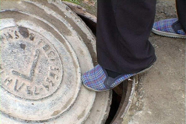 Зачем раньше съедали проездные билетики: суеверия, которые появились в советскую эпоху Зачем раньше съедали проездные билетики: суеверия, которые появились в советскую эпоху