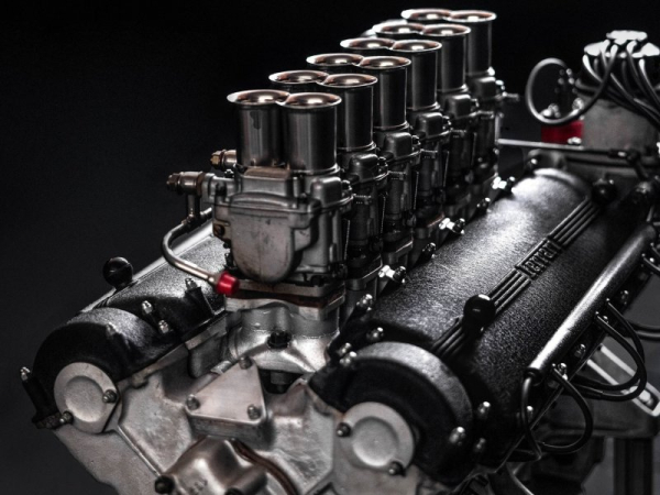 Ferrari 250 GTO 1962 года выпуска был продан за 51,7 миллиона долларов Ferrari 250 GTO 1962 года выпуска был продан за 51,7 миллиона долларов