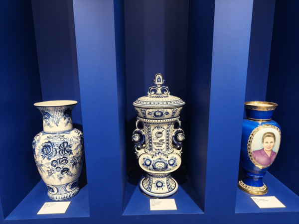 Экскурсия на завод «Объединение Гжель» с мастер-классом по росписи Экскурсия на завод «Объединение Гжель» с мастер-классом по росписи