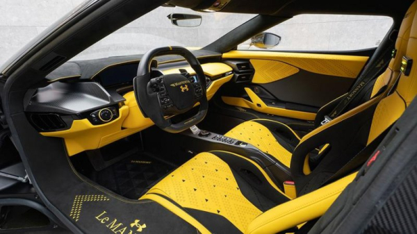 Ателье Mansory и марка спортивной одежды создали экстремальный Ford GT Ателье Mansory и марка спортивной одежды создали экстремальный Ford GT