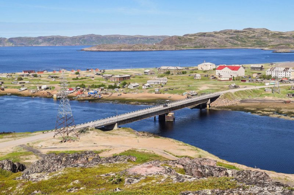 Достопримечательности Териберки (Мурманская область) Достопримечательности Териберки (Мурманская область)