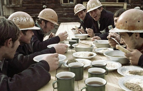 Что можно было купить на 1 советский рубль в СССР Что можно было купить на 1 советский рубль в СССР