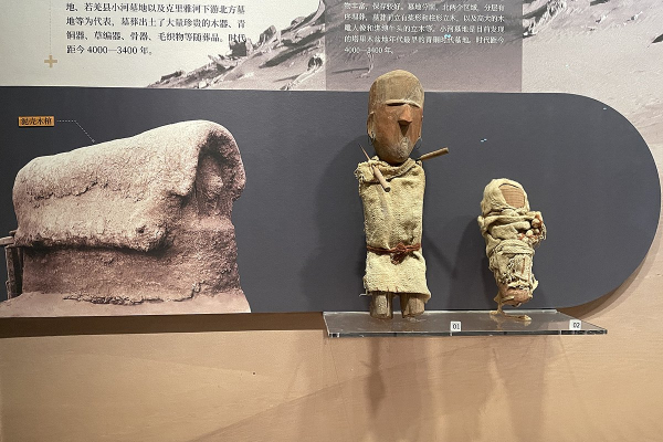 Летящая лошадь, храм-муравейник и лапша. Россияне массово едут в самый закрытый район Китая. Почему там нужно непременно побывать? Летящая лошадь, храм-муравейник и лапша. Россияне массово едут в самый закрытый район Китая. Почему там нужно непременно побывать?