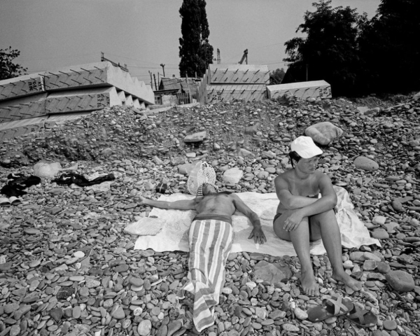 Сочи — российская ривьера 1988 года в фотографиях Карла де Кейзера Сочи — российская ривьера 1988 года в фотографиях Карла де Кейзера