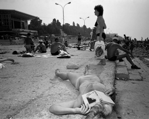 Сочи — российская ривьера 1988 года в фотографиях Карла де Кейзера Сочи — российская ривьера 1988 года в фотографиях Карла де Кейзера