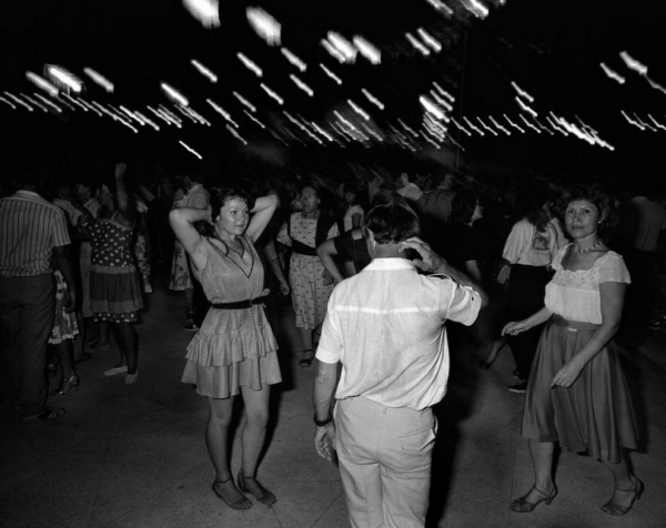 Сочи — российская ривьера 1988 года в фотографиях Карла де Кейзера Сочи — российская ривьера 1988 года в фотографиях Карла де Кейзера