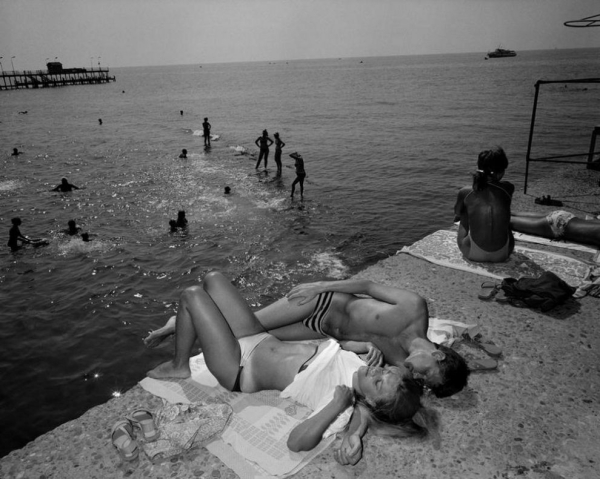 Сочи — российская ривьера 1988 года в фотографиях Карла де Кейзера Сочи — российская ривьера 1988 года в фотографиях Карла де Кейзера
